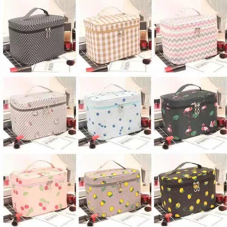 New Portable Cosmetic Bag Waterproof Small Fresh Female Cute Portable Multi-Functional Travel Cosmetics Toiletry Storage Bag 