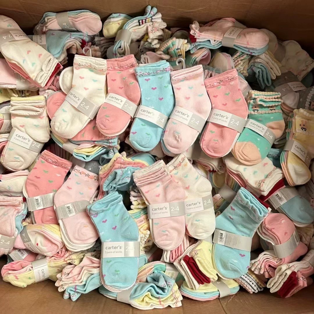 Carter dispensing baby socks cotton childrens socks four seasons in the tube floor socks foreign trade export gift socks a card three pairs