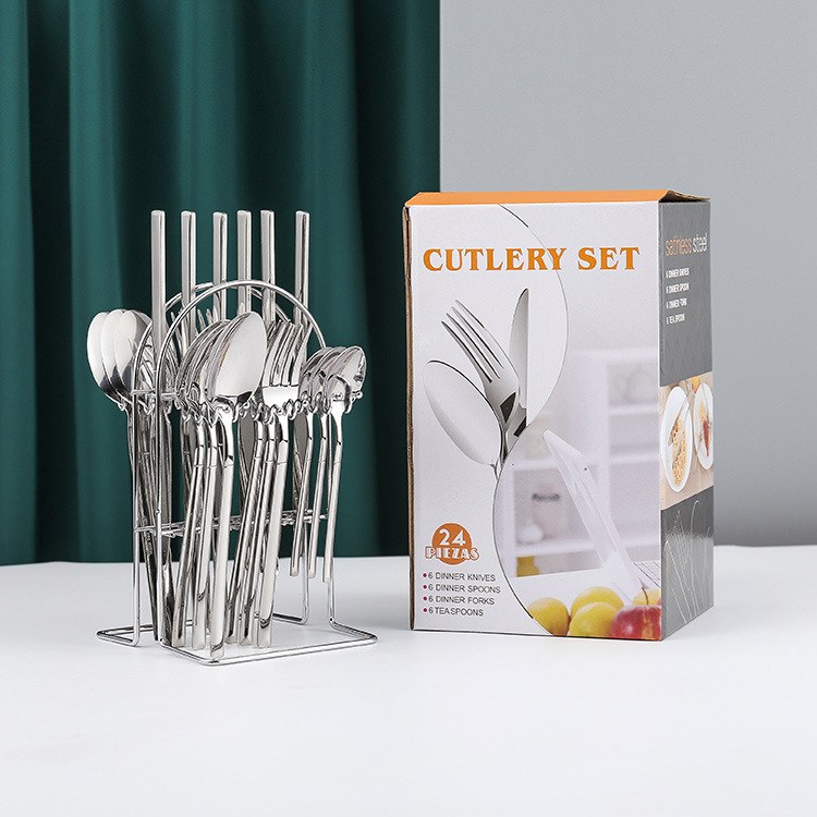 Knight 24-piece set natural color + color box