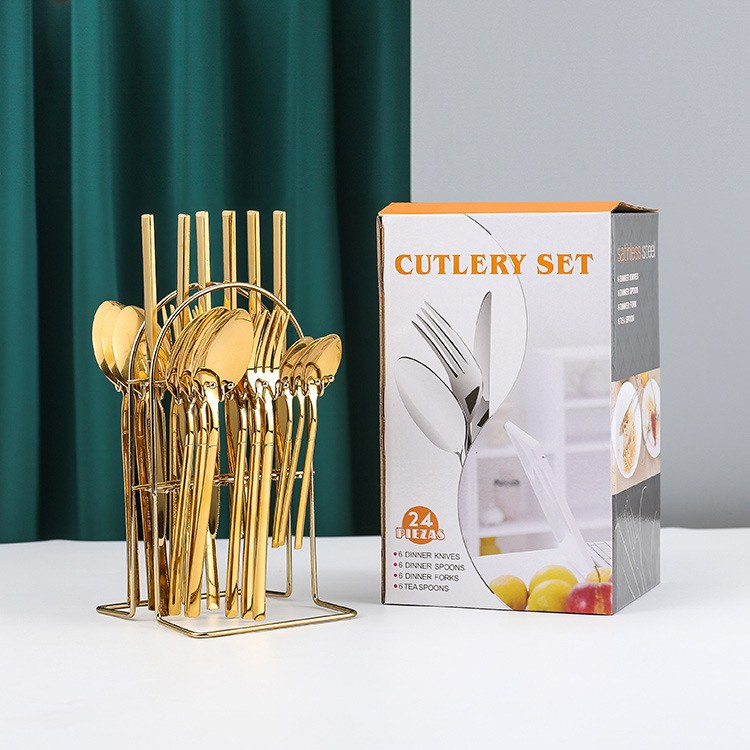 Knight 24-piece set gold + color box