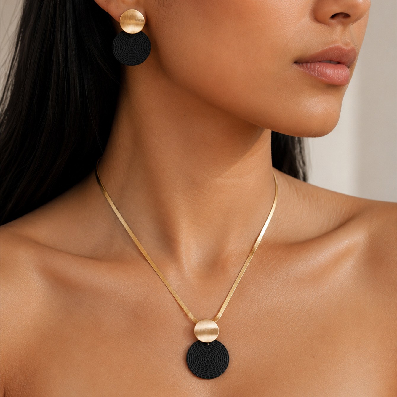 Flying saucer earrings + necklace - black