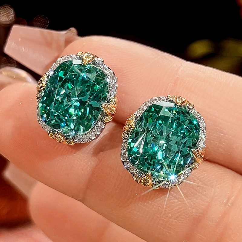 Birds nest chepal green stud earrings