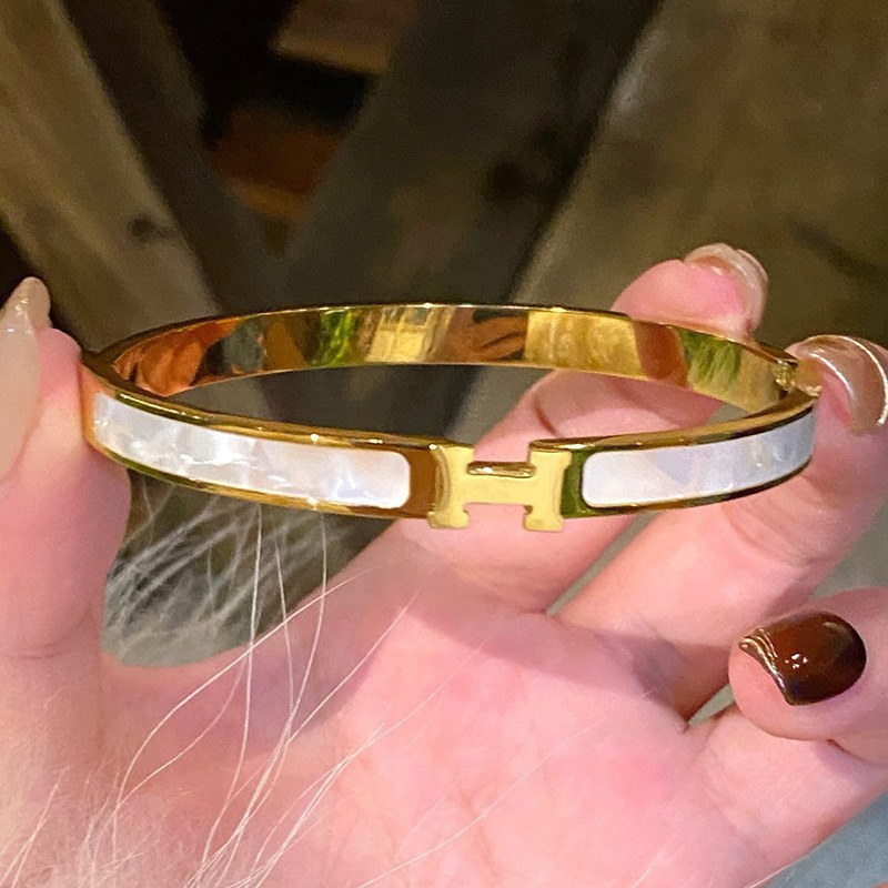 Little h gold