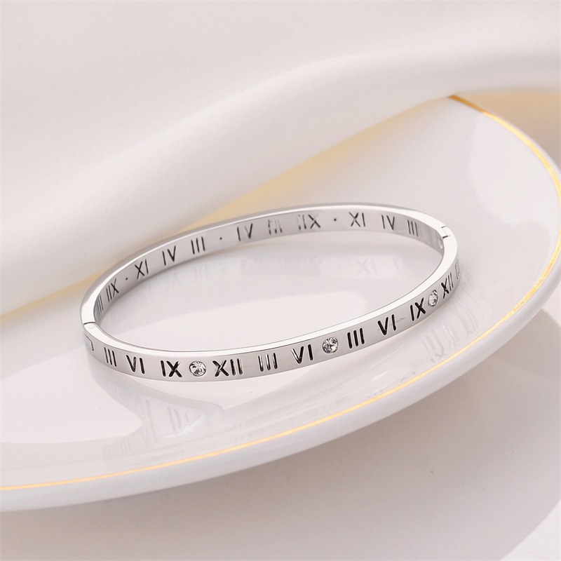 Roman hollow silver