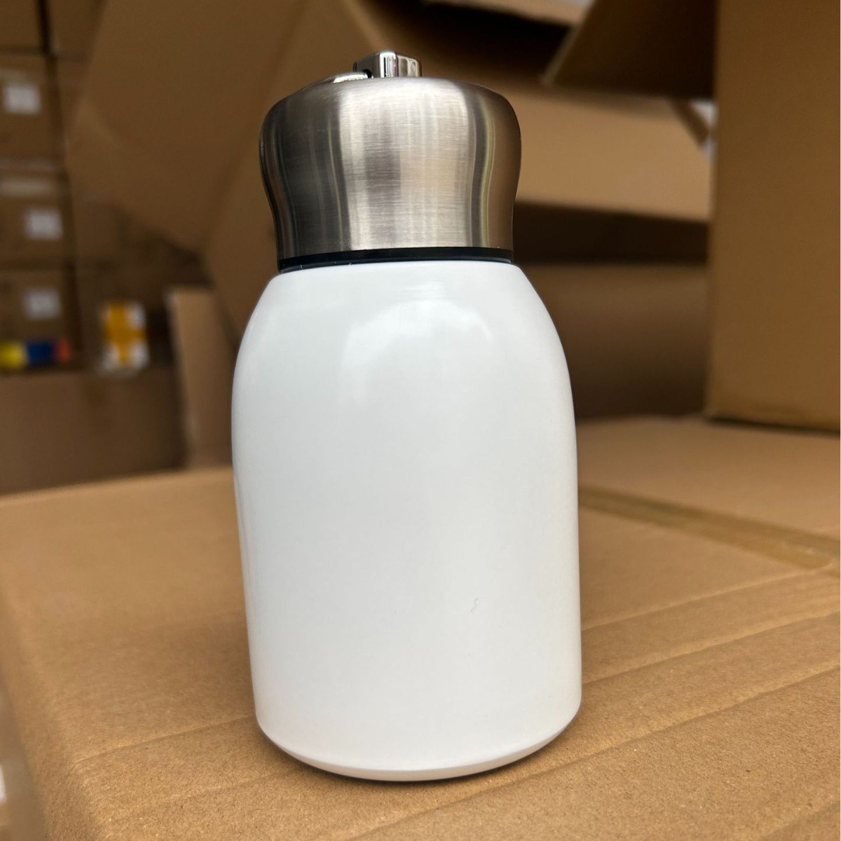 White - 300ML316