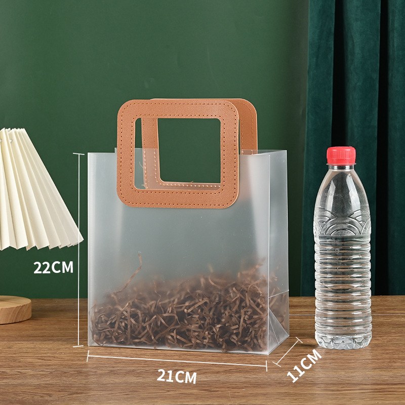 Brown 21x22x11cm; 22*21*14 medium vertical version; square