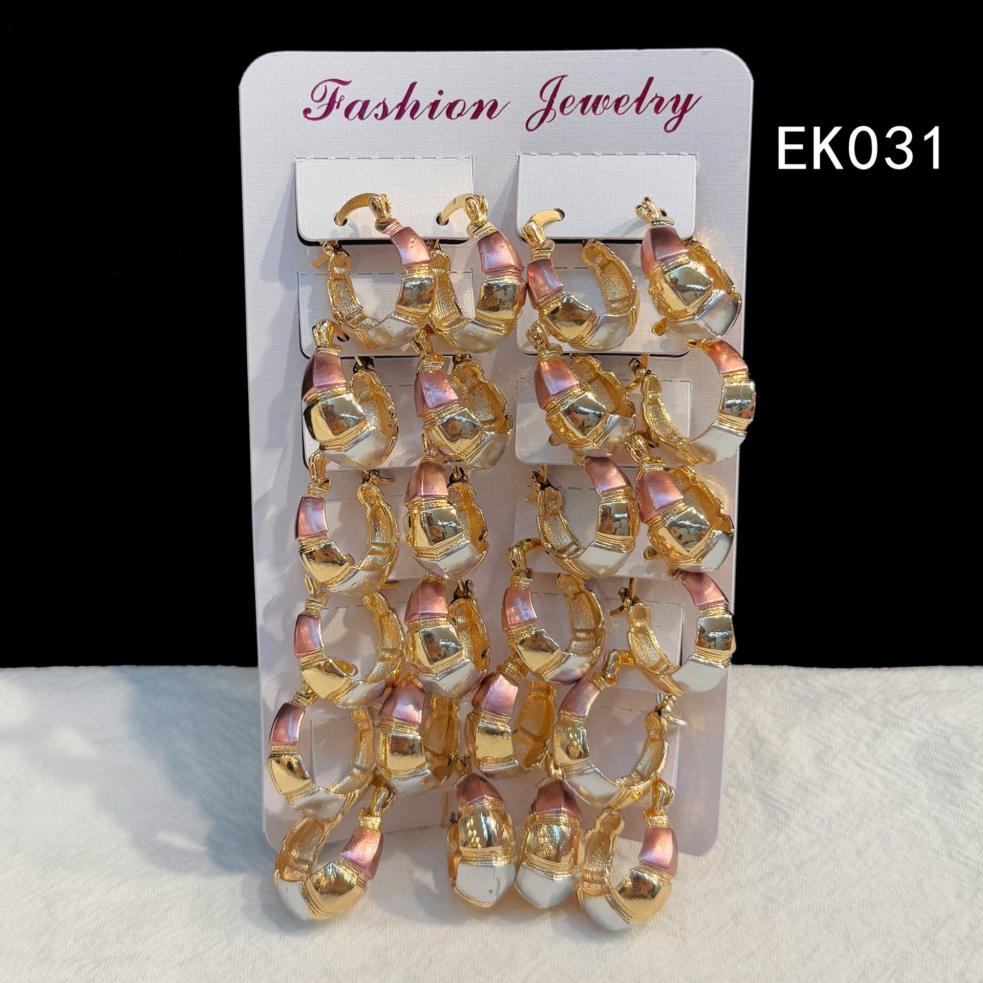 EK031