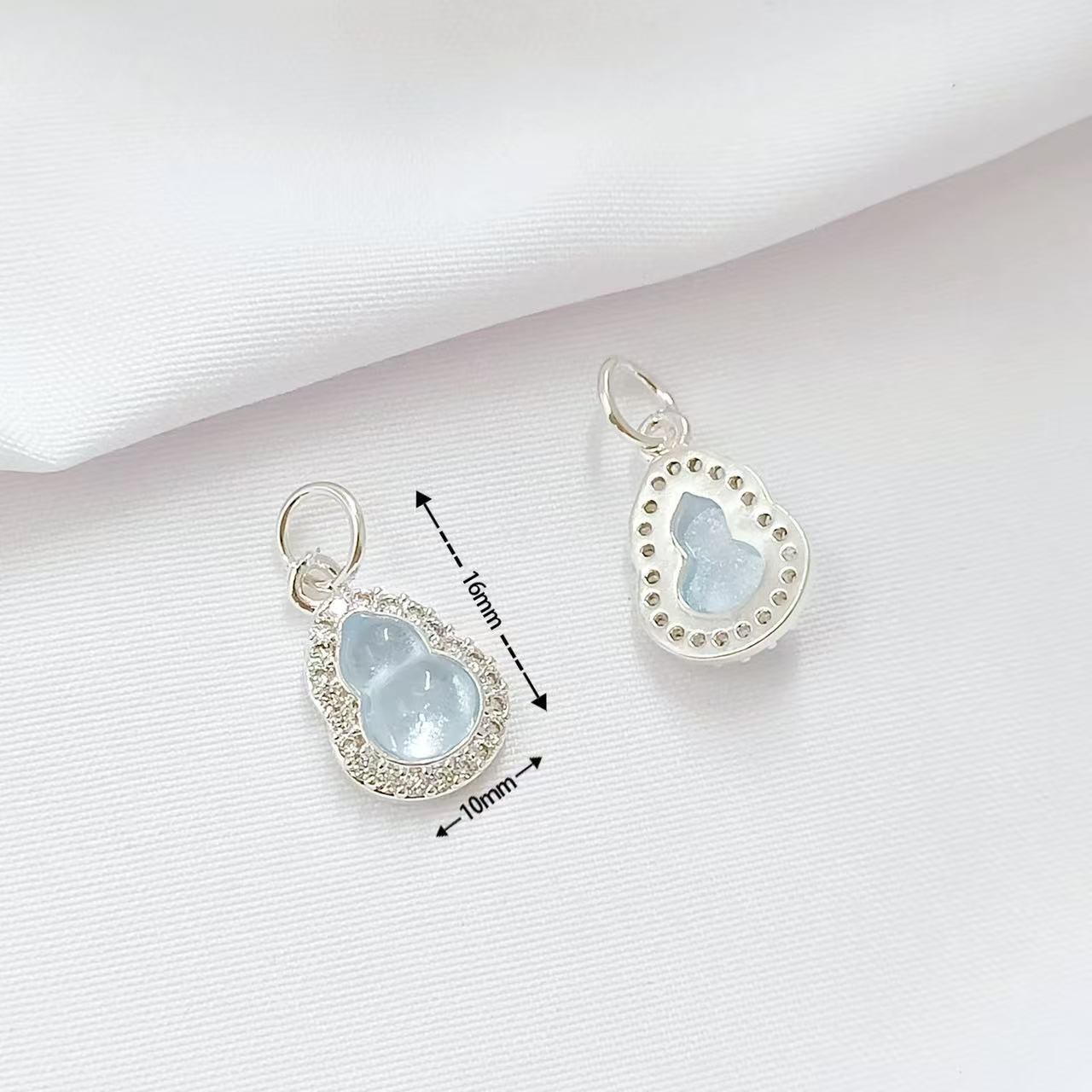 1 bright silver sea blue gourd pendant
